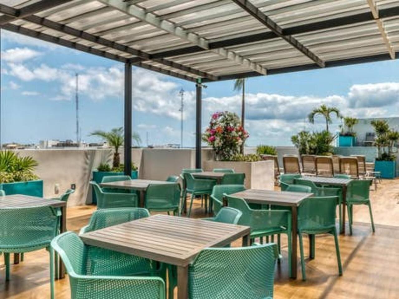 Hermoso Depa De 2 Rec En 100mb Playa del Carmen